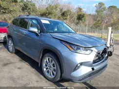 5TDDZRBH3NS235771 2022 TOYOTA HIGHLANDER