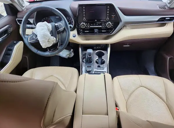 5TDDZRBH4LS022602 2020 TOYOTA HIGHLANDER - Image 8