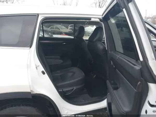 5TDDZRBH4LS033194 2020 TOYOTA HIGHLANDER - Image 8
