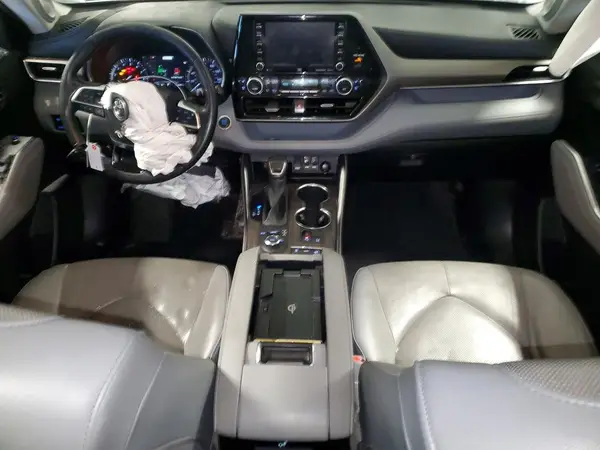 5TDDZRBH4LS039979 2020 TOYOTA HIGHLANDER - Image 8