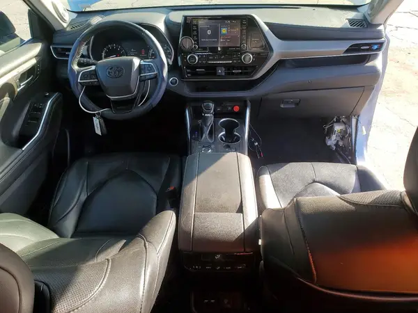 5TDDZRBH4LS042638 2020 TOYOTA HIGHLANDER - Image 8