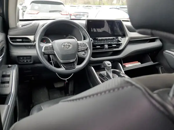 5TDDZRBH4NS172177 2022 TOYOTA HIGHLANDER - Image 8