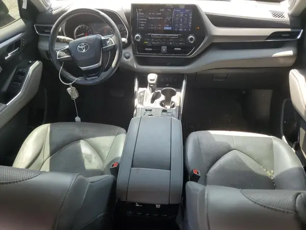 5TDDZRBH4NS179145 2022 TOYOTA HIGHLANDER - Image 8