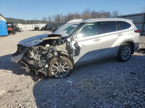 5TDDZRBH4NS188833 2022 TOYOTA HIGHLANDER - Image 1