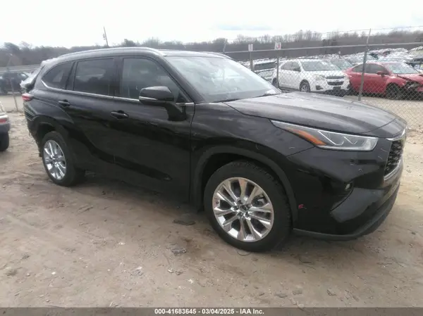 5TDDZRBH4NS212208 2022 TOYOTA HIGHLANDER - Image 1