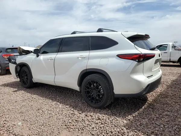 5TDDZRBH5LS021488 2020 TOYOTA HIGHLANDER - Image 2