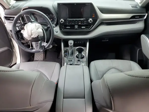 5TDDZRBH5LS021488 2020 TOYOTA HIGHLANDER - Image 8