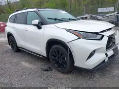 5TDDZRBH5LS046617 2020 TOYOTA HIGHLANDER