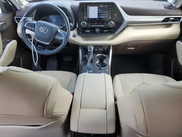 5TDDZRBH5LS051090 2020 TOYOTA HIGHLANDER - Image 8
