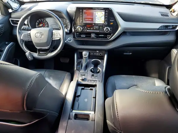 5TDDZRBH5MS064892 2021 TOYOTA HIGHLANDER - Image 8