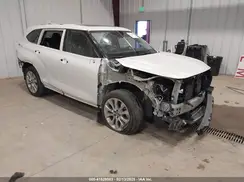 5TDDZRBH5NS161253 2022 TOYOTA HIGHLANDER