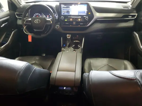 5TDDZRBH6LS008586 2020 TOYOTA HIGHLANDER - Image 8