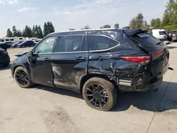 5TDDZRBH6LS009995 2020 TOYOTA HIGHLANDER - Image 2