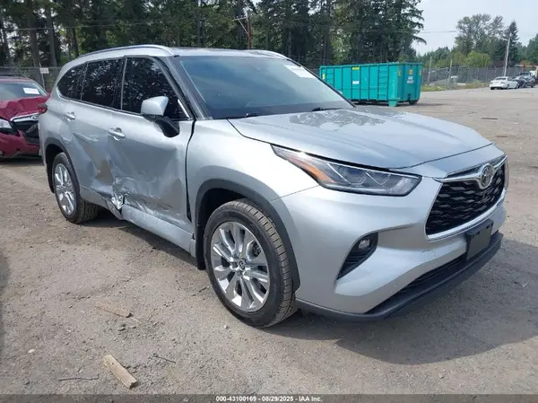 5TDDZRBH6LS015425 2020 TOYOTA HIGHLANDER - Image 1