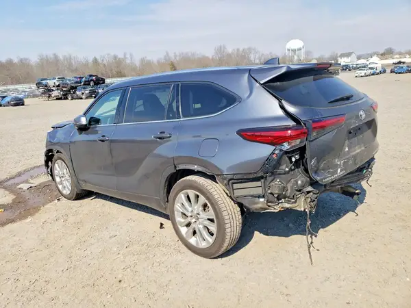 5TDDZRBH6LS036047 2020 TOYOTA HIGHLANDER - Image 2