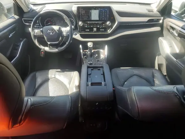 5TDDZRBH6LS053639 2020 TOYOTA HIGHLANDER - Image 8