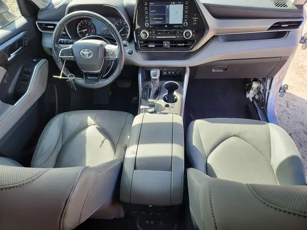 5TDDZRBH7LS010508 2020 TOYOTA HIGHLANDER - Image 8