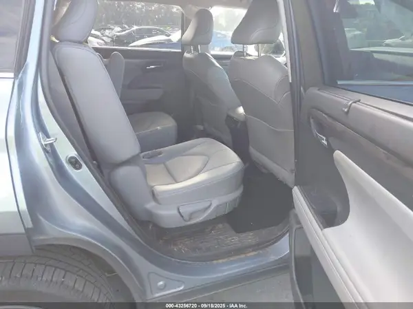 5TDDZRBH7LS012338 2020 TOYOTA HIGHLANDER - Image 8