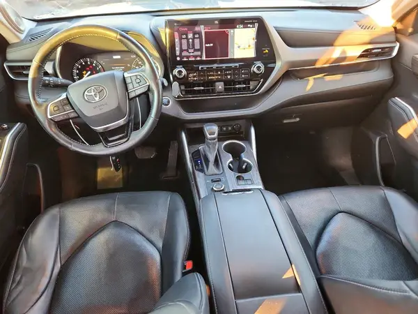 5TDDZRBH7LS020164 2020 TOYOTA HIGHLANDER - Image 8