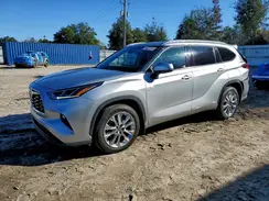 5TDDZRBH7LS024165 2020 TOYOTA HIGHLANDER
