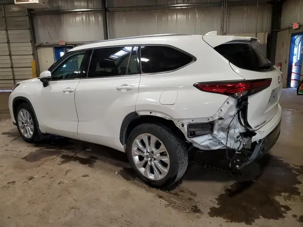 5TDDZRBH7LS024814 2020 TOYOTA HIGHLANDER - Image 2