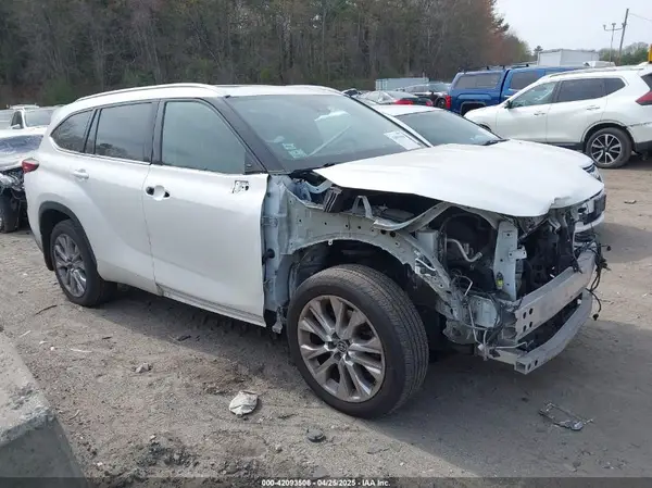 5TDDZRBH7LS029656 2020 TOYOTA HIGHLANDER - Image 1