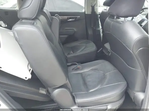 5TDDZRBH7LS029656 2020 TOYOTA HIGHLANDER - Image 8