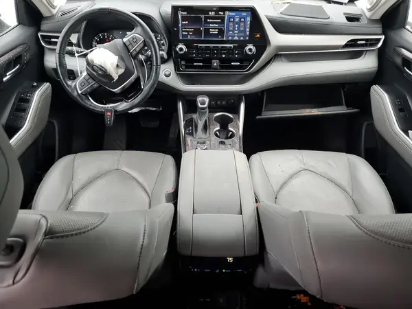 5TDDZRBH7LS045713 2020 TOYOTA HIGHLANDER - Image 8