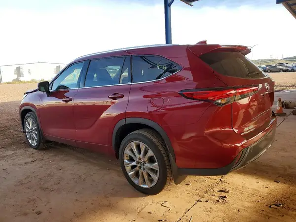 5TDDZRBH7MS070354 2021 TOYOTA HIGHLANDER - Image 2