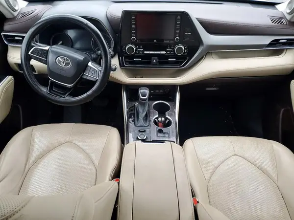 5TDDZRBH7MS094380 2021 TOYOTA HIGHLANDER - Image 8