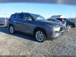 5TDDZRBH7MS109685 2021 TOYOTA HIGHLANDER