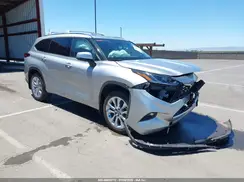 5TDDZRBH7NS186428 2022 TOYOTA HIGHLANDER