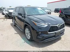 5TDDZRBH7NS224241 2022 TOYOTA HIGHLANDER
