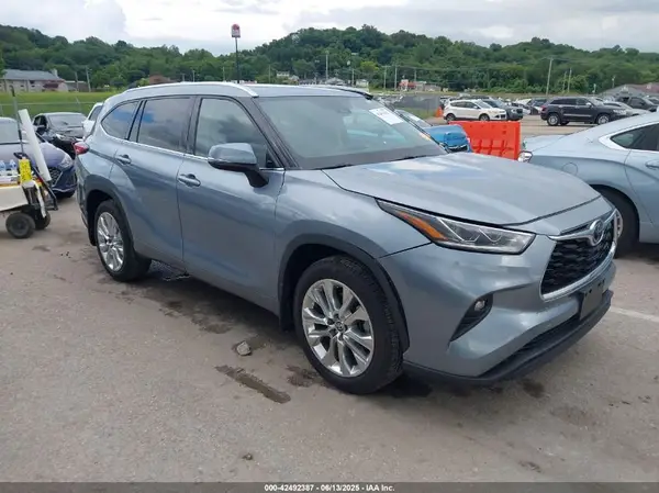 5TDDZRBH8LS022294 2020 TOYOTA HIGHLANDER - Image 1