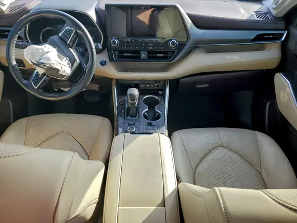 5TDDZRBH8LS032162 2020 TOYOTA HIGHLANDER - Image 8