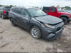 5TDDZRBH8LS038477 2020 TOYOTA HIGHLANDER
