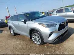 5TDDZRBH8MS556378 2021 TOYOTA HIGHLANDER