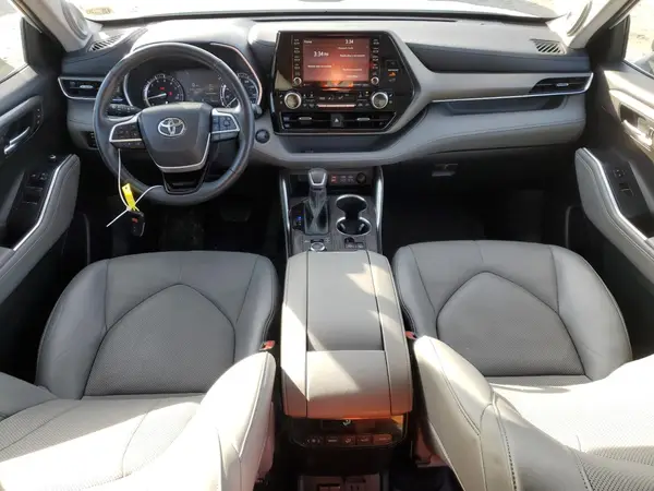 5TDDZRBH8NS219226 2022 TOYOTA HIGHLANDER - Image 8