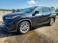 5TDDZRBH8NS567723 2022 TOYOTA HIGHLANDER