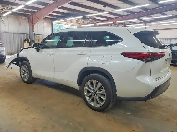 5TDDZRBH9LS014480 2020 TOYOTA HIGHLANDER - Image 2