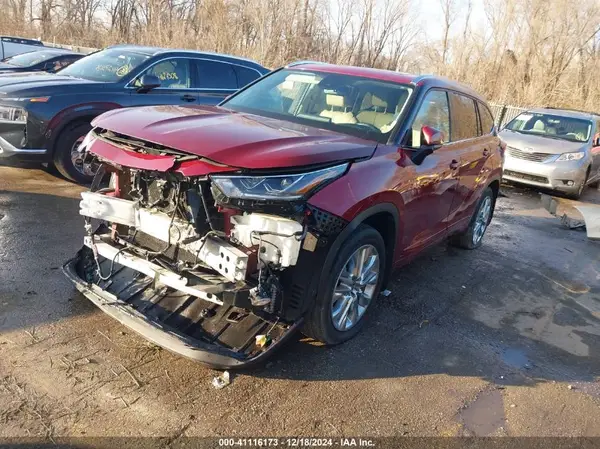 5TDDZRBH9LS016519 2020 TOYOTA HIGHLANDER - Image 2
