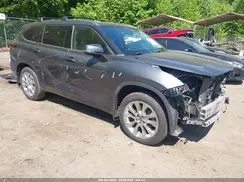 5TDDZRBH9LS017282 2020 TOYOTA HIGHLANDER
