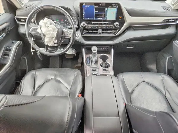5TDDZRBH9LS036897 2020 TOYOTA HIGHLANDER - Image 8