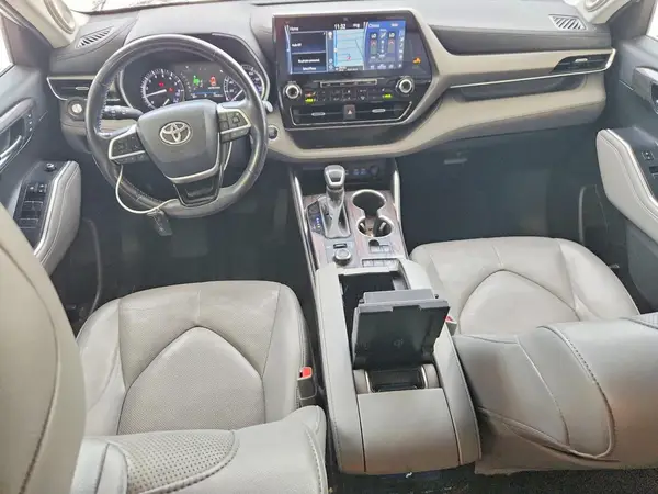 5TDDZRBH9NS165807 2022 TOYOTA HIGHLANDER - Image 8