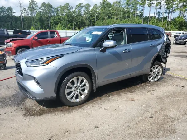 5TDDZRBH9NS181005 2022 TOYOTA HIGHLANDER - Image 1