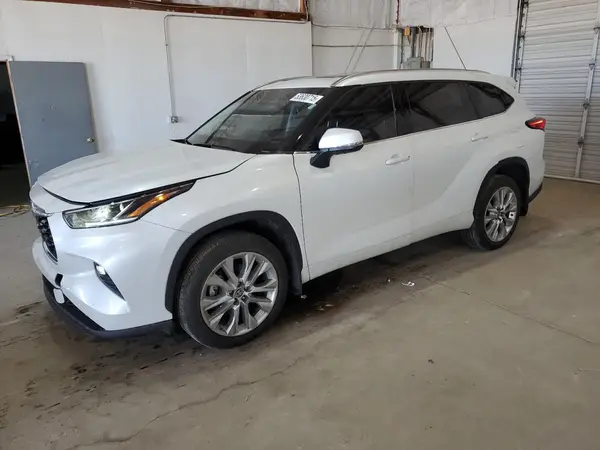 5TDDZRBH9NS215783 2022 TOYOTA HIGHLANDER - Image 1