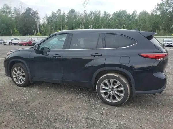 5TDDZRBH9NS227626 2022 TOYOTA HIGHLANDER - Image 2