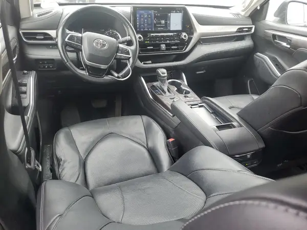 5TDDZRBH9NS227626 2022 TOYOTA HIGHLANDER - Image 8