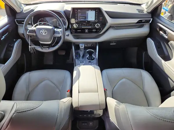 5TDDZRBH9NS577290 2022 TOYOTA HIGHLANDER - Image 8