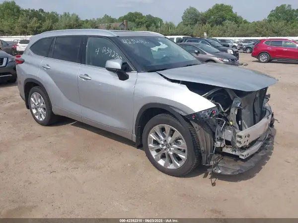 5TDDZRBHXLS011507 2020 TOYOTA HIGHLANDER - Image 1